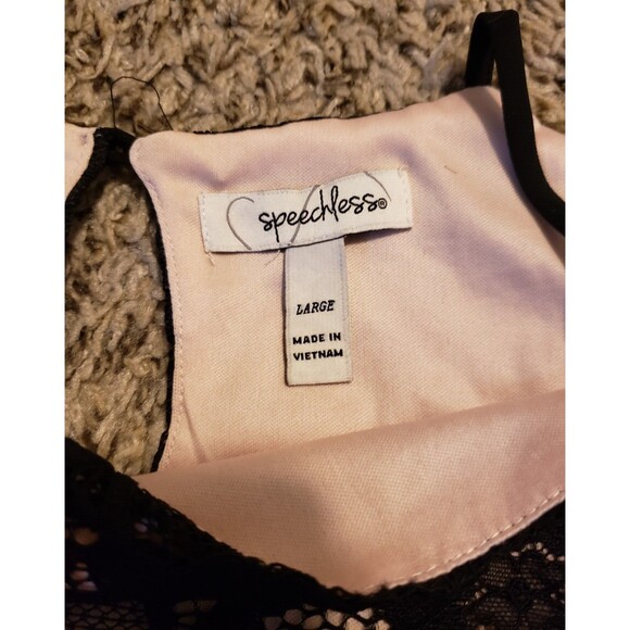 SPEECHLESS DRESS JUNIOR SIZE LARGE BLACK SCALLOPED LACE TULLE FLESH LINING - Picture 4 of 10